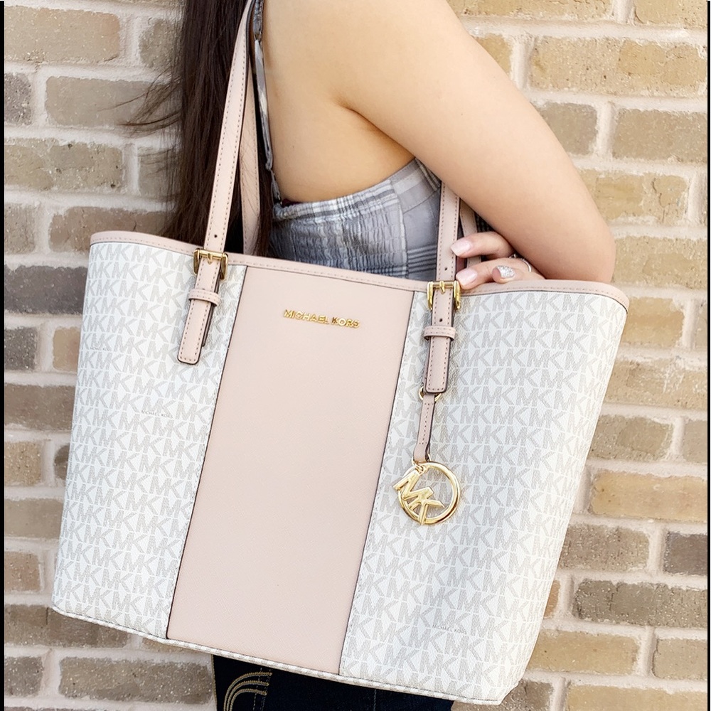 Gaby’sBags-NWT Michael Kors Tote&Wallet SET - Picture 3 of 6